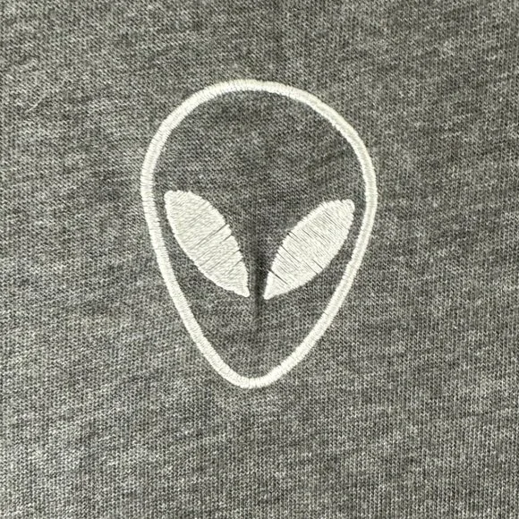 A.Lab Alien Graphic Raglan T-Shirt NWT - Picture 5 of 6